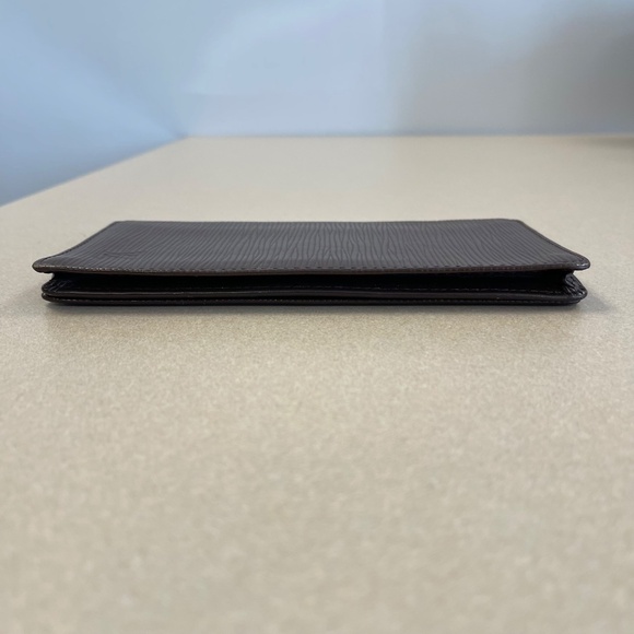 Louis Vuitton Brown Epi Leather Porte Cartes Credit Wallet -Preloved - Like New! - Picture 9 of 15